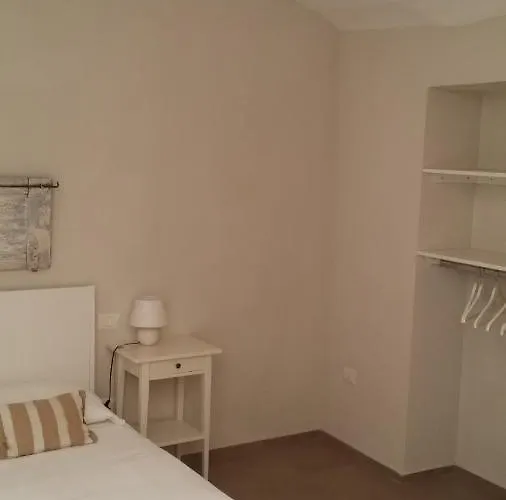 Casette Briganti - Monolocali Indipendenti Con Angolo Cottura 3*